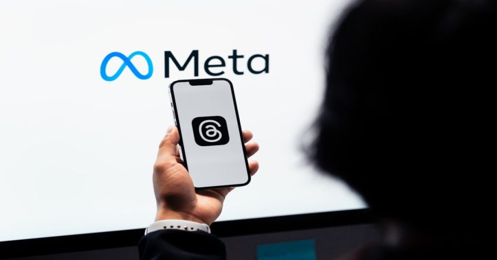 Automate your Meta Leads Center data transfer to AFOS with a custom Make.com scenario. Eliminate manual entry, ensure instant follow-up, and streamline your sales process. Get robust, reliable integration.