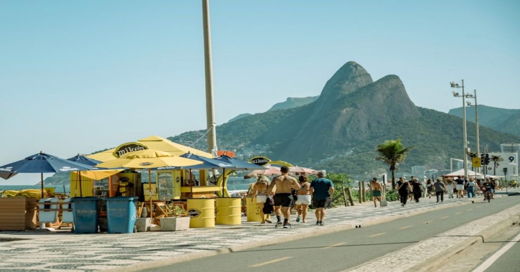 Brazil-Themed Stake Slot Game Development (Svelte)