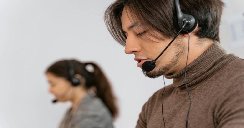 Dedicated Bilingual Phone Support