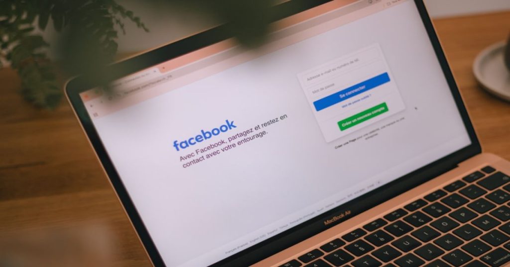 Optimized Facebook Carousel Ad Setup