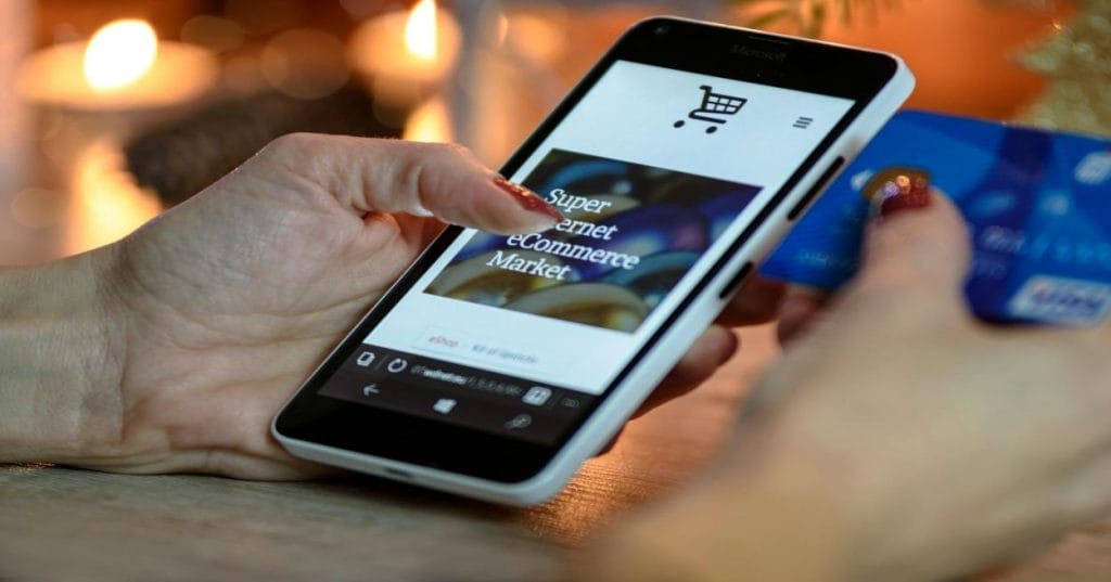 Descubra como montar uma loja virtual de roupas vintage elegante e funcional usando a flexibilidade do WordPress e a potência do WooCommerce. Aprenda sobre temas, plugins e customizações.