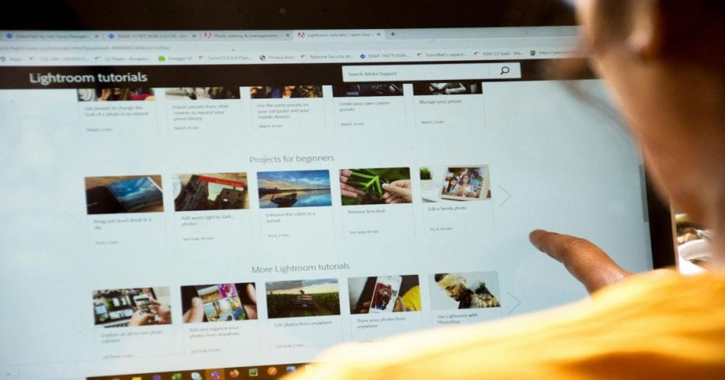 Lance sua plataforma de cursos online de sucesso com Thiago Programador. Soluções EAD personalizadas, tecnologia de ponta e experiência do aluno impecável.