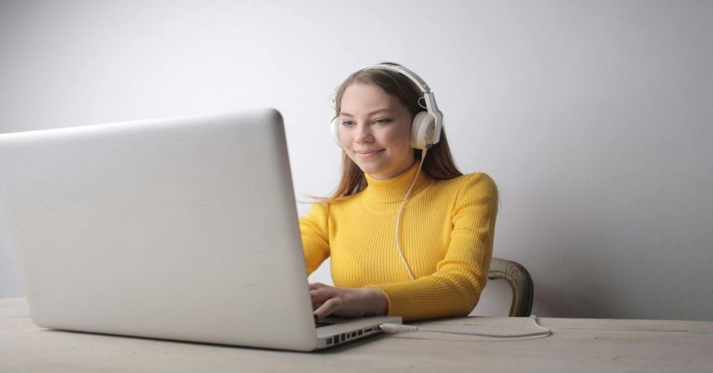Limpe e valide sua lista de e-mails com Thiago Programador. Melhore a entregabilidade, reduza bounces e otimize suas campanhas de marketing digital. Serviço profissional.