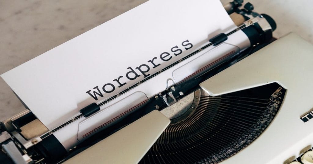 Aprenda a construir sua plataforma de cursos online com WordPress, MasterStudy LMS, funis de vendas eficientes e programa de afiliados. Descubra plugins e estratégias.