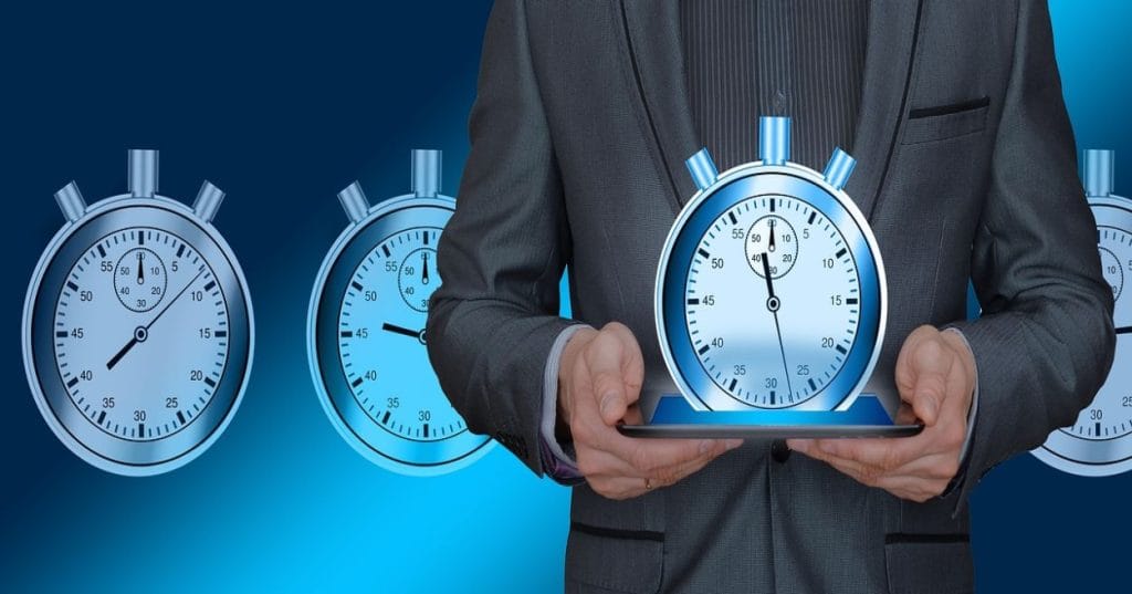 Descubra como otimizar a gestão da sua loja Shopify, automatizando tarefas administrativas repetitivas e liberando tempo para focar no crescimento do seu negócio. Aprenda sobre apps e recursos Shopify.