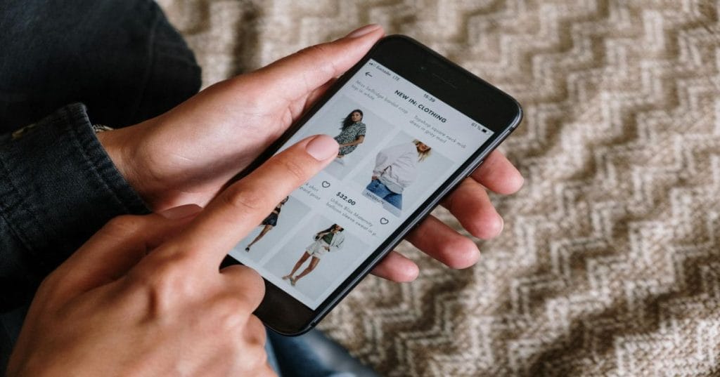 Aprenda a redesenhar sua loja WooCommerce existente utilizando Elementor para uma experiência de usuário aprimorada e conversões otimizadas. Guia completo para seu e-commerce.