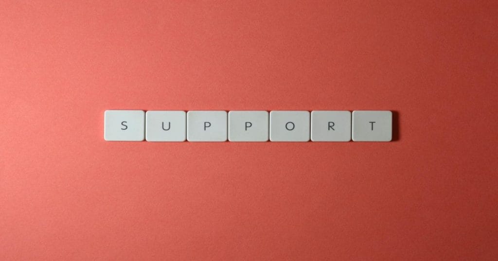 Aprenda a otimizar o atendimento ao cliente da sua loja Shopify de autopeças com soluções integradas e automação para gerenciar e-mails com eficiência.