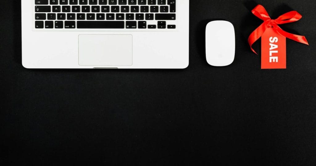 Aprenda a criar sua loja virtual de joias artificiais com WordPress e WooCommerce. Guia completo sobre plugins, gestão de produtos e estratégias de e-commerce.