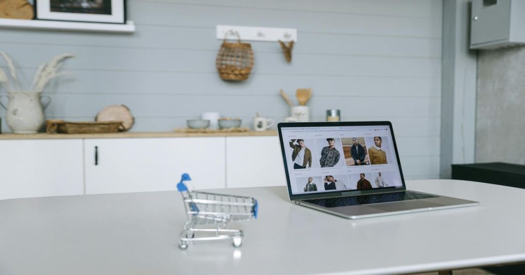 Transforme sua loja Flatsome WooCommerce com dicas de UX, performance e design elegante. Aprenda a usar plugins e hooks para criar uma experiência de compra premium e intuitiva.