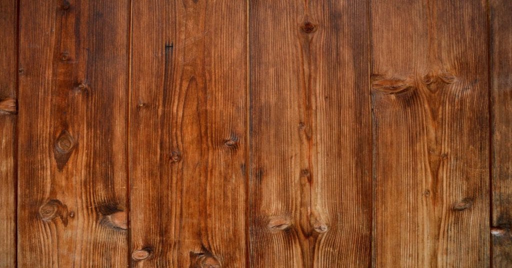 Aprenda a otimizar templates web com PHP e MySQL. Descubra boas práticas de customização, segurança de dados e arquitetura para sites de negócios, como para uma empresa de alarmes veiculares. Seu site robusto e seguro começa aqui.