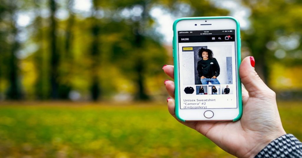 Aprenda a montar sua loja Shopify para marcas de bem-estar e saúde mental. Integre um programa de afiliados eficaz com apps Shopify e cresça seu negócio.
