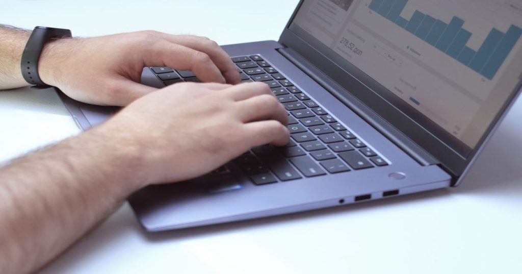 Como Automatizar o Envio de Faturas em PDF pelo WhatsApp no WooCommerce