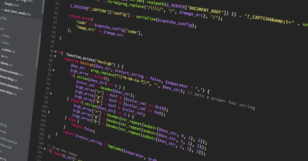 Aprenda a arquitetar uma integração de pagamento segura no PHP com MySQL, aplicando boas práticas de transações ACID, variáveis de ambiente e segurança em webhooks.