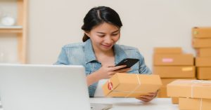 Aprenda a criar regras de desconto personalizadas e avançadas no Shopify utilizando Shopify Functions e GraphQL sem comprometer a velocidade da loja.
