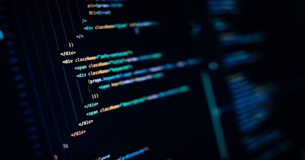 Aprenda a estruturar uma arquitetura full-stack com Python de alto desempenho, integrando pipelines assíncronos e IA com padrões de engenharia sênior.