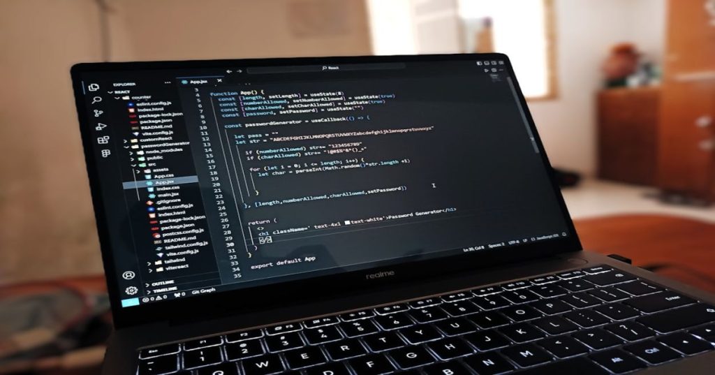 Aprenda boas práticas de arquitetura PHP e otimização MySQL para construir sistemas web integrados corporativos, seguros e escaláveis.