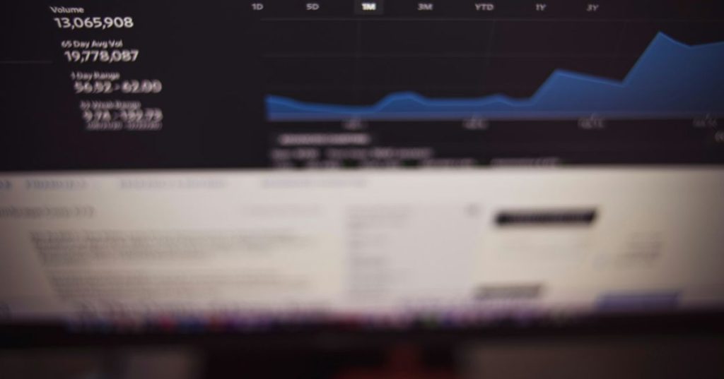 Aprenda como unir design limpo e desenvolvimento de site responsivo para SEO técnico, Core Web Vitals e indexação mobile eficiente desde o primeiro dia.