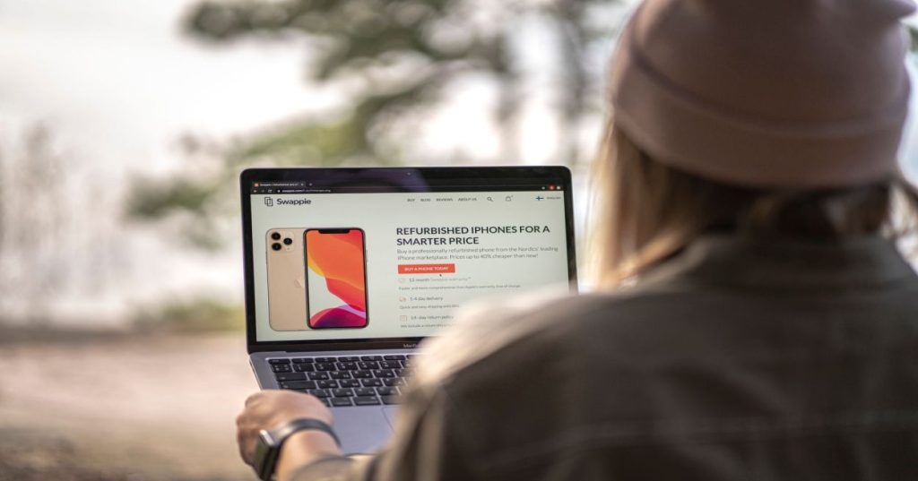 Guia prático para redesenhar a homepage do seu tema Shopify. Aprenda a modernizar o layout visual e aprimorar a experiência do usuário com o Online Store 2.0.