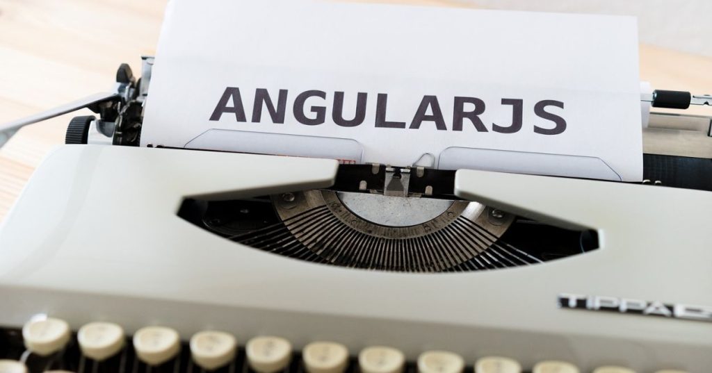 Entenda como estruturar o desenvolvimento de software para oficina mecânica unindo arquitetura de gestão de ordens de serviço a estratégias de SEO local.