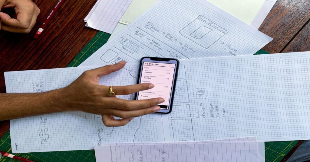 Descubra como estruturar a gestão de projetos Shopify internacional com suporte multilíngue (inglês e chinês), Shopify Markets e regras de localização técnica.