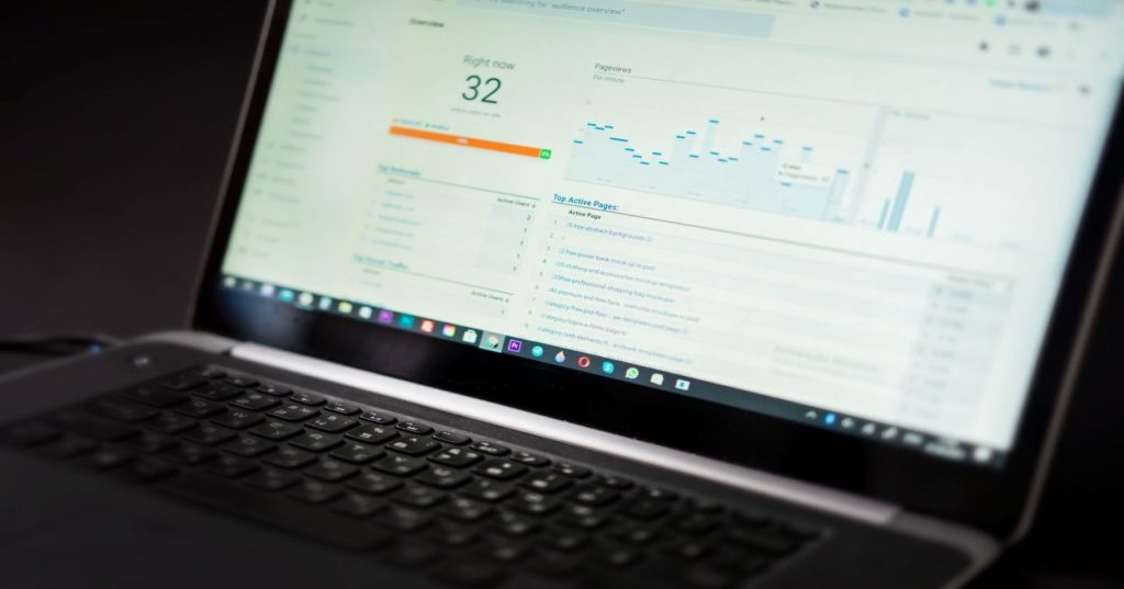 Aprenda a estruturar o SEO técnico ao lançar sua marca simultaneamente na Amazon e TikTok, conquistando posições estratégicas no Google.