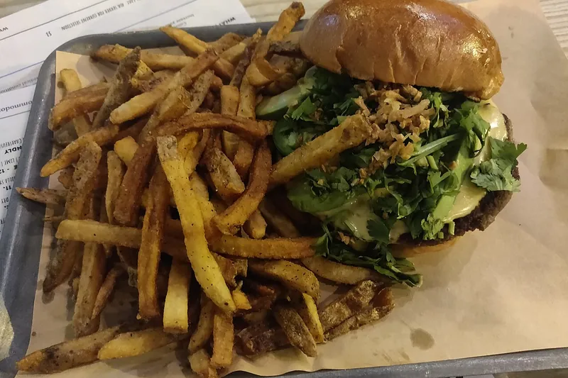 Agente de IA para Delivery de Lanches Tradicionais (X-Tudo)