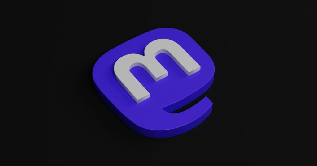 Aprenda a estruturar scripts de automação Android com Python usando ADB e UIAutomator2 para tarefas contínuas, testes e processos escaláveis.
