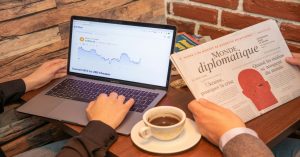 Aprenda a planejar a arquitetura técnica, Core Web Vitals e dados estruturados para lançar um blog pronto para ranquear no topo do Google.