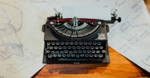 Aprenda a estruturar a descrição do seu Google Perfil de Empresa com foco em SEO local, retenção de usuários e conversão orgânica.
